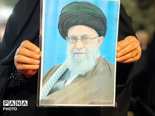 دومین اربعین حضور مردم غیور نیشابور همزمان با دومین سالگرد شهادت شهدای خدمت