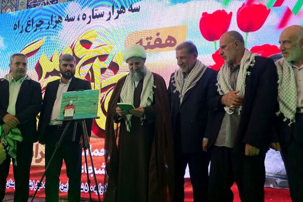 برگزاری یادواره سه هزار ستاره، ۳۰۰۰ چراغ راه به مناسبت هفته دفاع مقدس در شهرستان قرچک