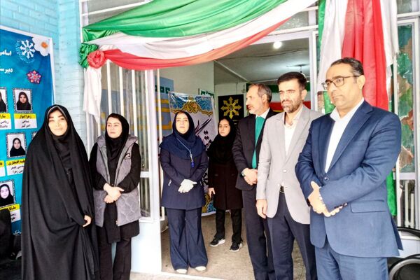  مراسم نواخته شدن زنگ پژوهش در فرزانگان قدس