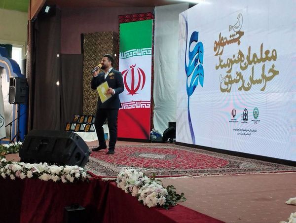 معلمان هنرمند نیشابوری عناوین برتر استانی را از آن خود کردند