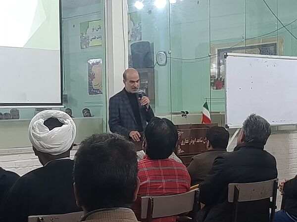 اولین جلسه انجمن اولیای دبیرستان شاهد ابوذر غفاری نیشابور 
