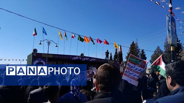 حضور پرشور مردم یاسوج در راهپیمایی ۲۲ بهمن