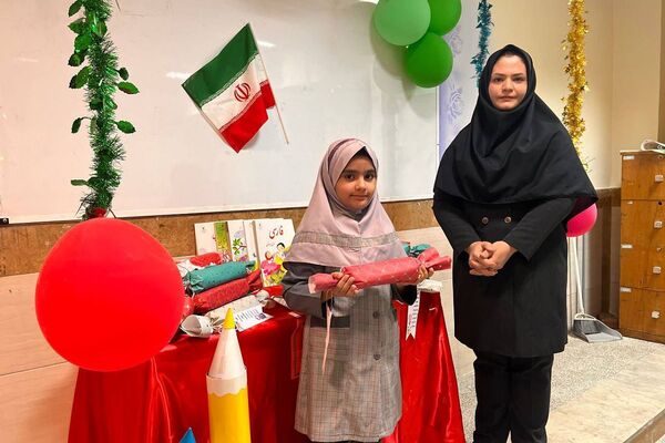جشن شکوفه‌ها در مدارس بهارستان‌دو؛ آغاز سفری تازه برای کلاس اولی‌ها