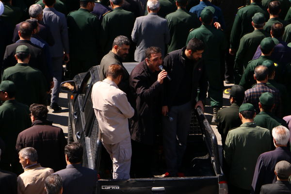 استقبال از پیکر مطهر ۲ شهید گمنام دفاع مقدس در شب‌های قدر