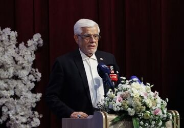 عارف: جنگ‌های آینده جنگ علم و فناوری است؛ تربیت نخبگان را از کلاس اول آغاز کنیم