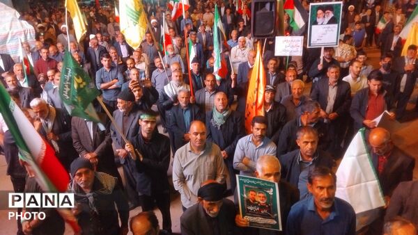خروش مردم نورآباد در اجتماع «بیعت با رهبری» تجدید میثاق با آرمان‌های نظام