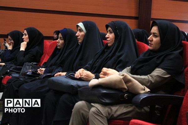 اجرای اولین دوره آموزشی کیفیت‌بخشی سلامت و تندرستی در بهارستان‌دو