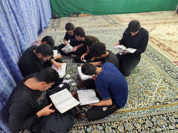 مراسم معنوی اعتکاف دانش‌آموزی در حسن‌آباد جرقویه علیا 