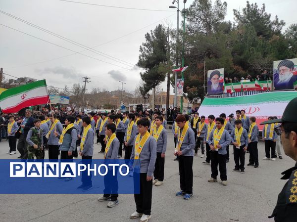 پیشتازان، ضربان پرشور ۲۲ بهمن شدند