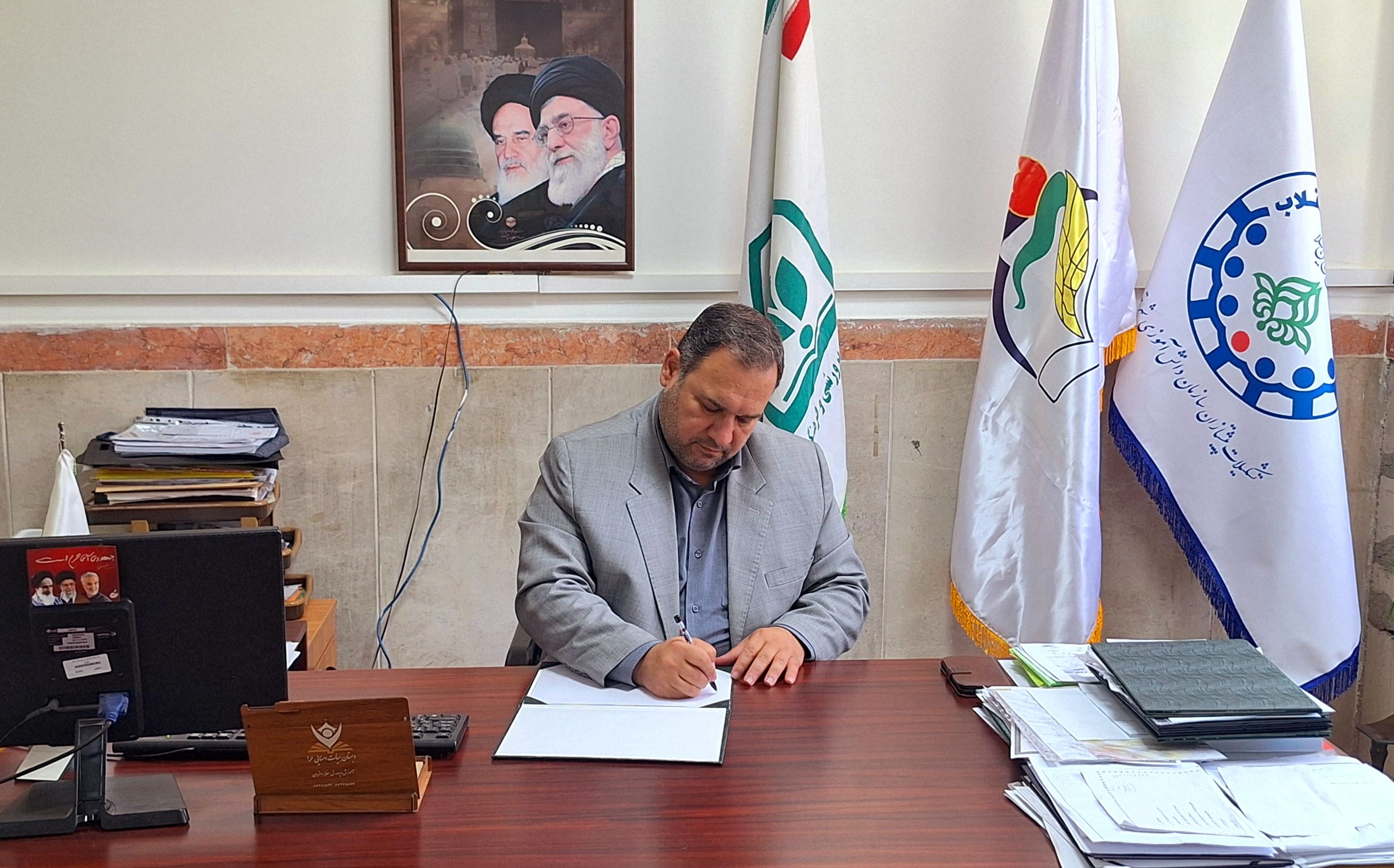 از جهاد تبیین سال ۴۲ تا پایداری حدود نیم قرن