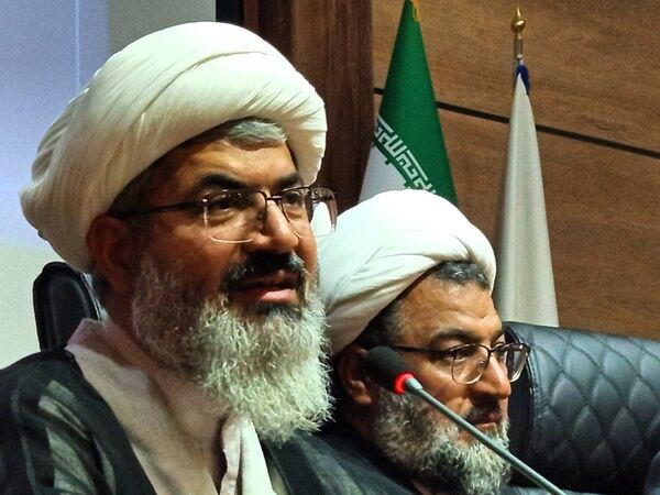 جلسه شورای اداری کاشمر
