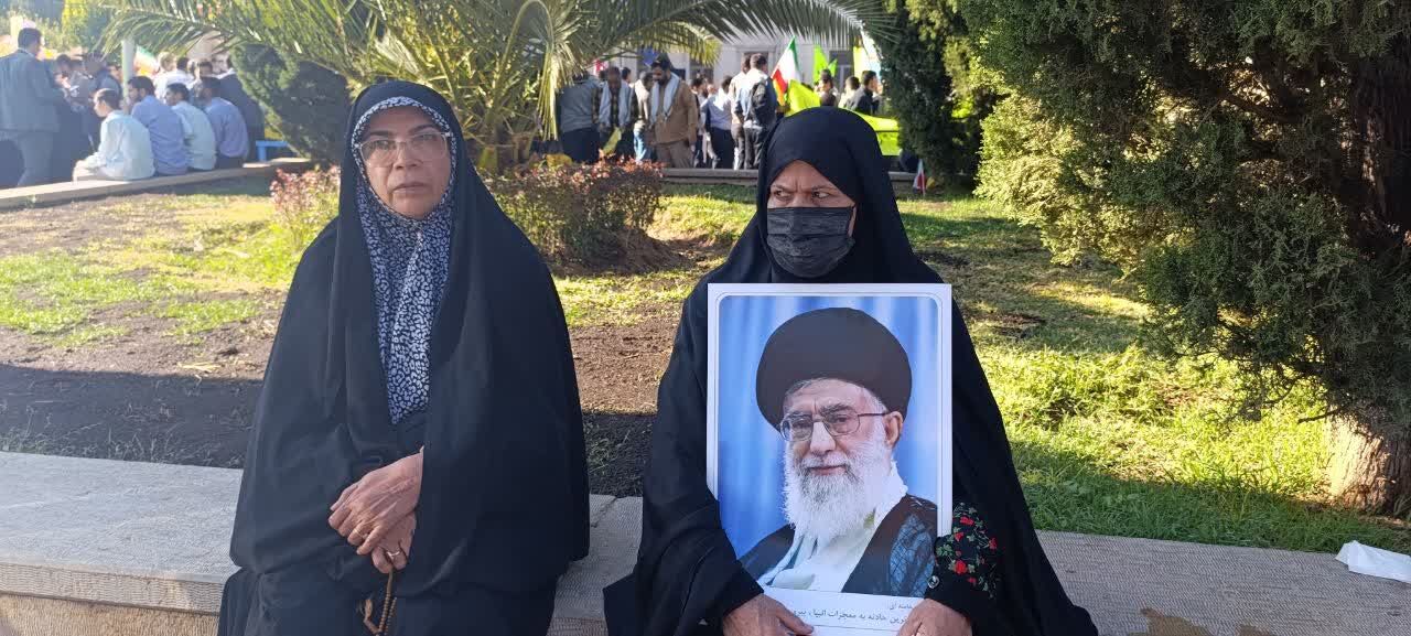 خروش استکبار ستیزی دانش‌آموزان شیرازی