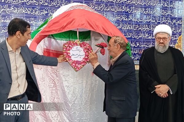 در سایه نام معلم؛ تجدید احترام به شهدای فرهنگی در گلزار مطهر شهدا شهر بن
