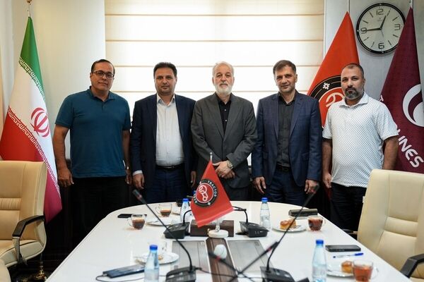 برگزاری جلسه هیئت مدیره باشگاه تراکتور