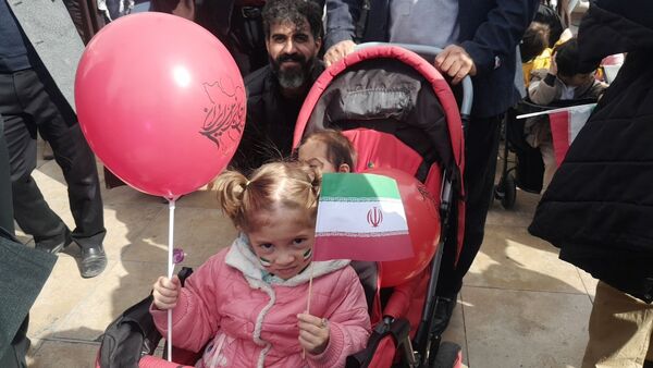 جلوه هایی از راهپیمایی جشن پیروزی انقلاب در شهر قم