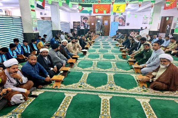 محفل نورانی انس با قرآن‌کریم با حضور قاریان برجسته استانی