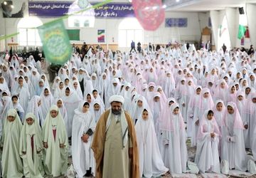 جشن عبادت دانش‌آموزان پایه سوم شهرستان شیروان در مصلی امام خامنه‌ای(مدظله العالی)