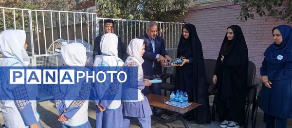 آیین افتتاحیه طرح سفیران سلامت در ناحیه یک شهرستان بهارستان 