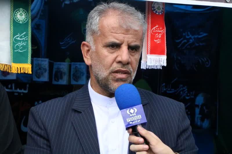 مدیران مدارس به برگزاری نماز جماعت توجه ویژه‌ای داشته باشند