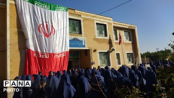 جشن اول مهر در مدرسه مؤمنات شهر میلاجرد  