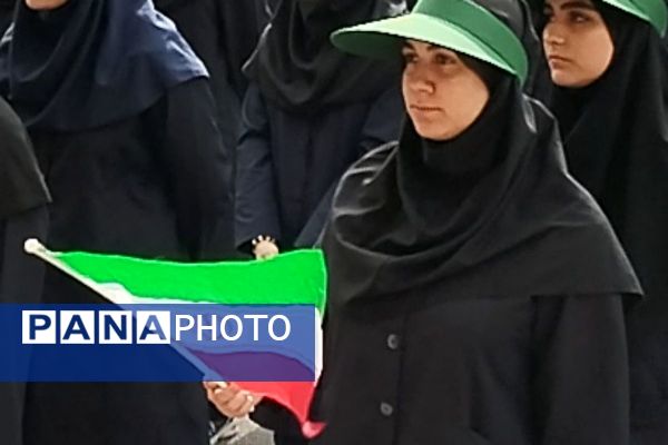 جشن نیمه شعبان در دبیرستان دخترانه صدیقه طاهره ناحیه یک شهرری 