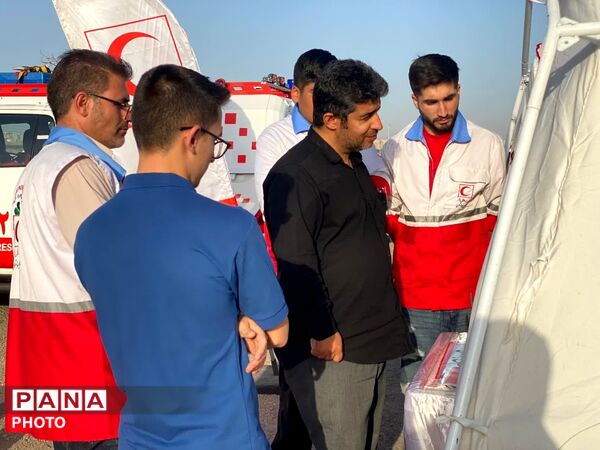 خدمت بی‌وقفه امدادگران هلال‌احمر به زائران
