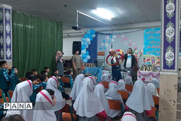 جشن شکوفه‌ها در مدرسه ال‌محمد کهریزک