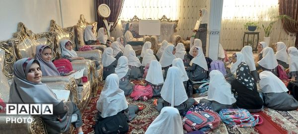 حماسه همدلی یک معلم همدانی در روزهای جنگ