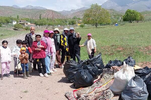 پاکسازی طبیعت در روز طبیعت