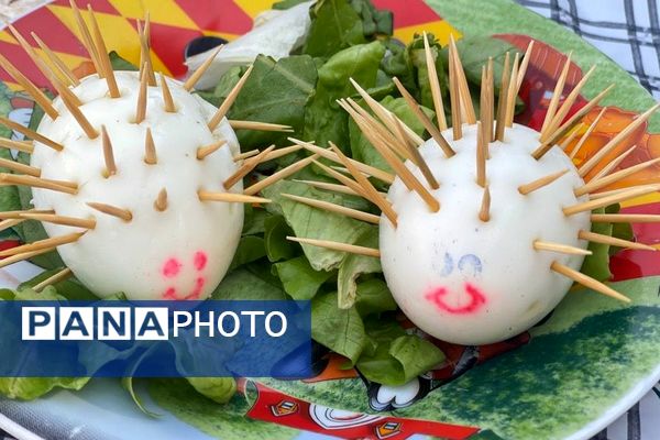 برگزاری جشن تخم‌مرغ‌های رنگی در دبستان قدر بهارستان دو