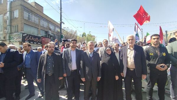 حضور مسولان آموزش و پرورش خراسان رضوی در راهپیمایی روز قدس