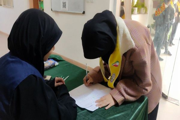 کلاس آموزشی خبرنگاری در کانون مهر تابان نیشابور