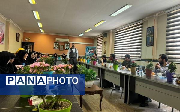 کارگاه توانمند‌سازی مشاوران مدارس شهرستان قرچک‌ 