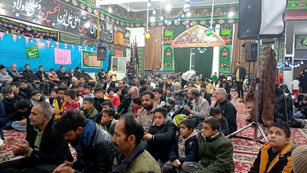 تکیه حسینی غرق در شادی علوی