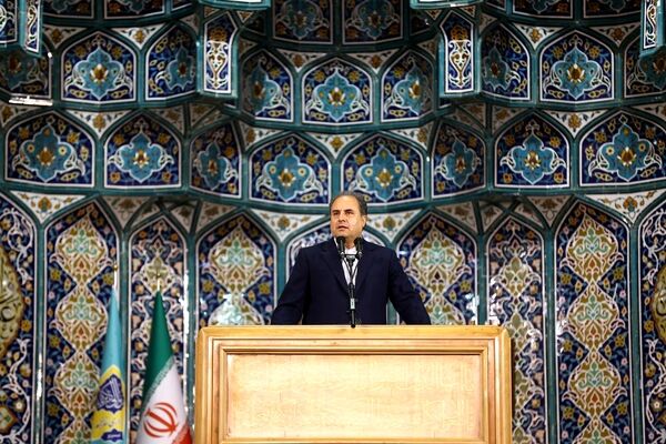 آموزش غیرحضوری با تلاش شبانه‌روزی معلمان ادامه دارد