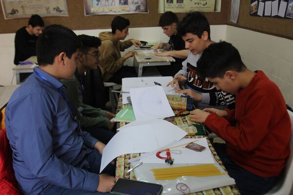 برگزاری مسابقات سازه‌های دانش‌آموزی در زنجان