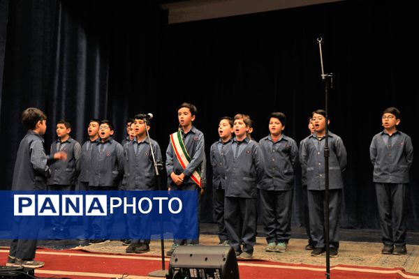 چهل و دومین جشنواره فرهنگی هنری امید فردا