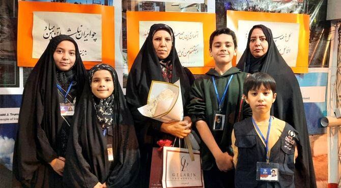 معلمان نور چشم جامعه هستند 