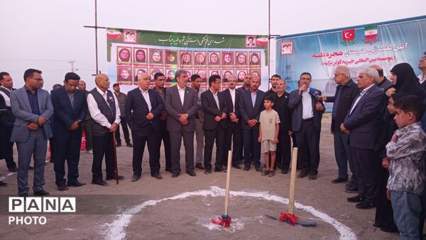 کلنگ ساخت بزرگترین مجموعه آموزشی شرق هرمزگان 