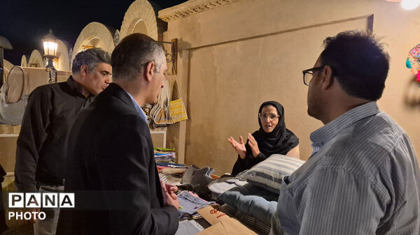 افتتاح نمایشگاه بزرگ خوراکی های محلی و صنایع دستی شهرستان میبد 