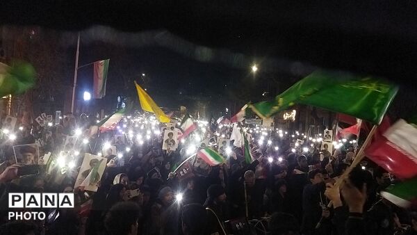 قاب هایی از حضورـ۳