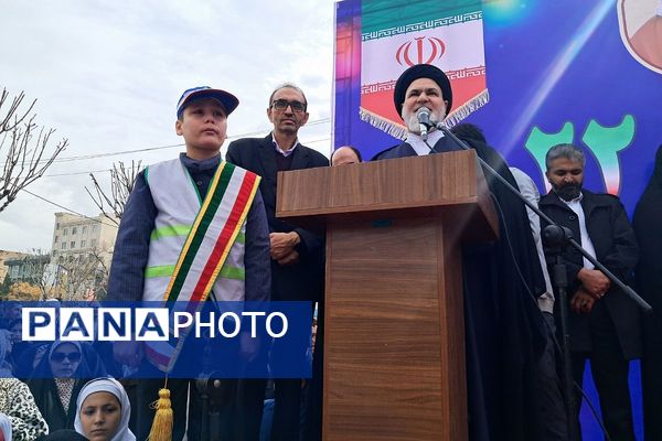 راهپیمایی ۲۲ بهمن، آینه تمام‌نمای همبستگی ملی