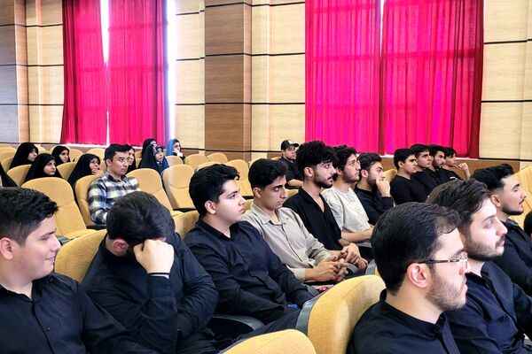 سمینار آموزشی دانشجویان دانشگاه فرهنگیان در بهارستان‌دو