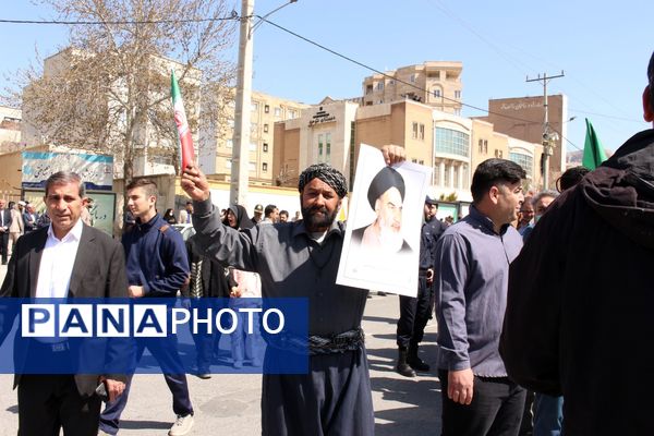 مردم ایلام، در روز جهانی قدس، جنایات صهیونیست‌ها را محکوم کردند