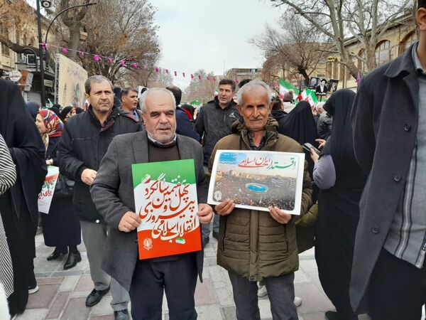 خیابان‌های همدان در ۲۲ بهمن تابلوی تمام‌نمای وحدت ملی
