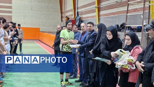 مسابقات فوتسال «جام اقتدار» دانش‌آموزان پسر متوسطه دوم منطقه خواجه