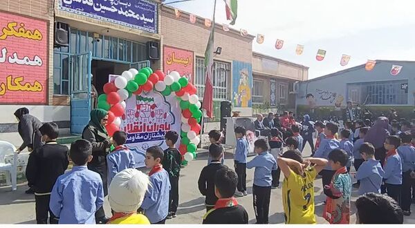 همایش یاوران انقلاب، پیشتازان مقاومت در شهرستان کازرون