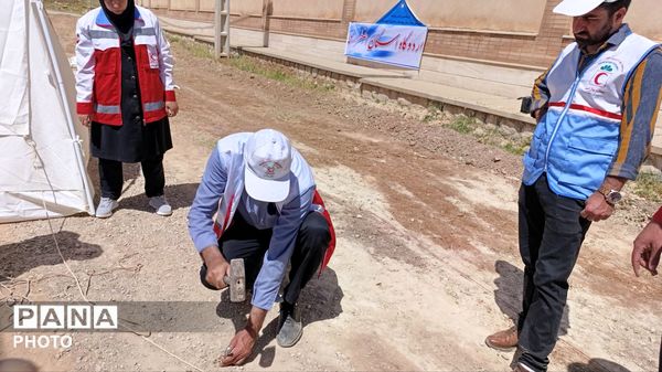 استقرار اردوگاه اضطراری توسط تیم دادرس پیشرفته هلال‌احمر