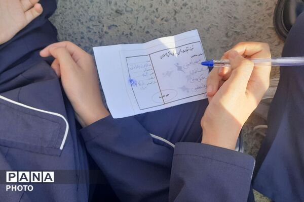  انتخابات انجمن ورزشی مدرسه شاهد کوثر رباط‌کریم