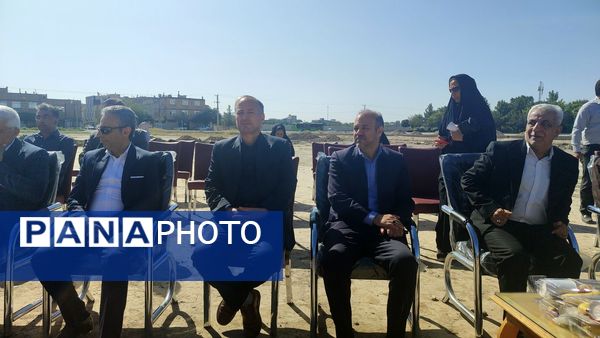 آیین کلنگ زنی آموزشگاه جعفر برزگر ناحیه یک مشهد